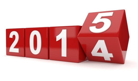 Red calendar, rolling from 2014 to 2015.