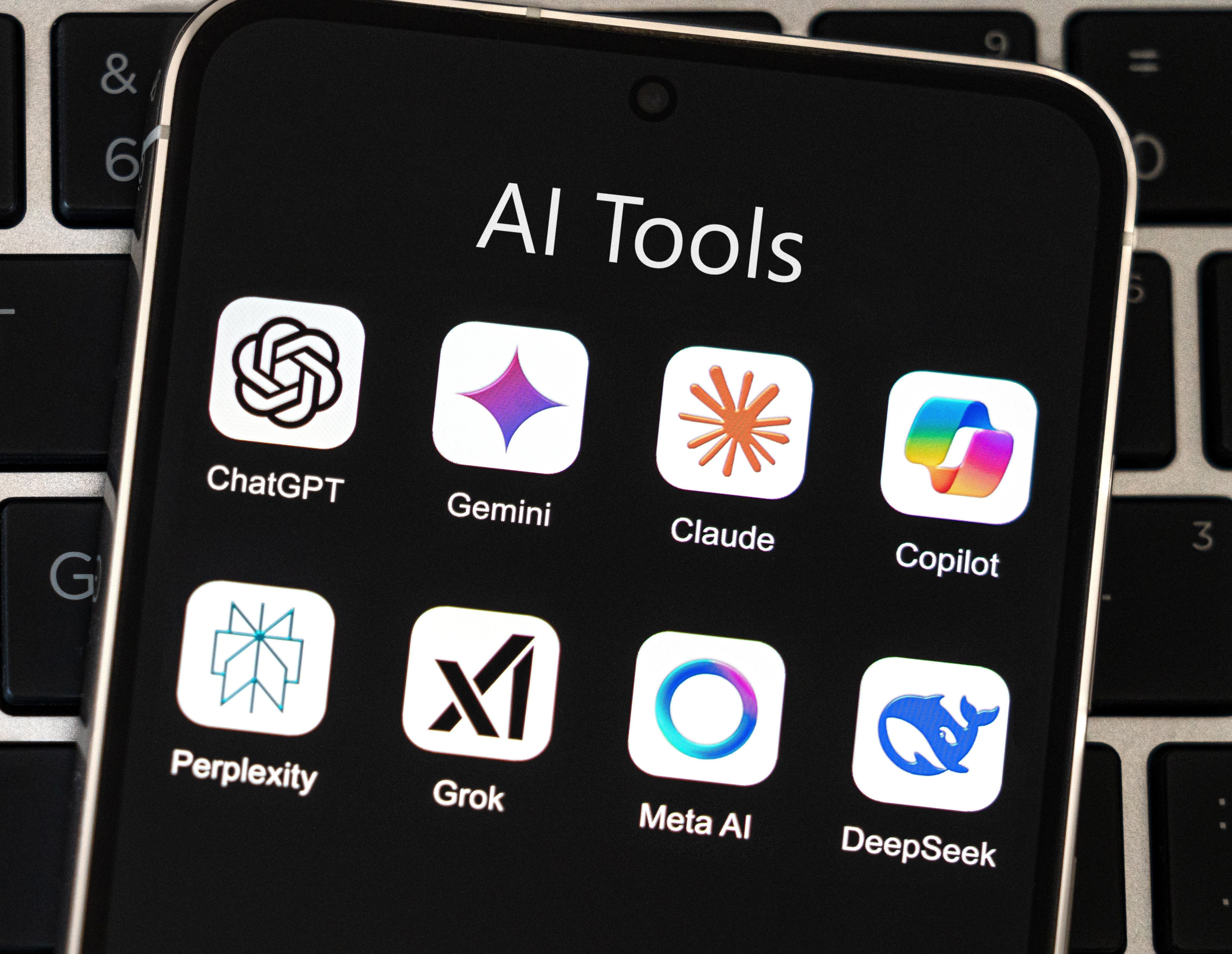 Bagaimana AI Mengubah Cara Pelanggan Menemukan Bisnis Anda Secara Online Bagaimana AI Mengubah Cara Pelanggan Menemukan Bisnis Anda Secara Online